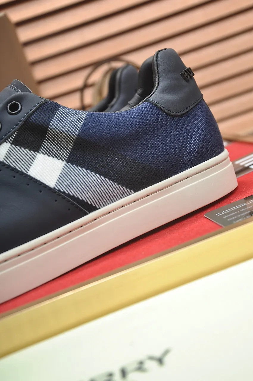 Men's shoes💰480💶[Burberry] (cowhide lining) classic low-top sneakers｜Imported cowhide with classic plaid fabric｜Cow leather lining｜Original outsole｜Fine workmanship and comfortable to wear Size: 38-44 (customized at 45)